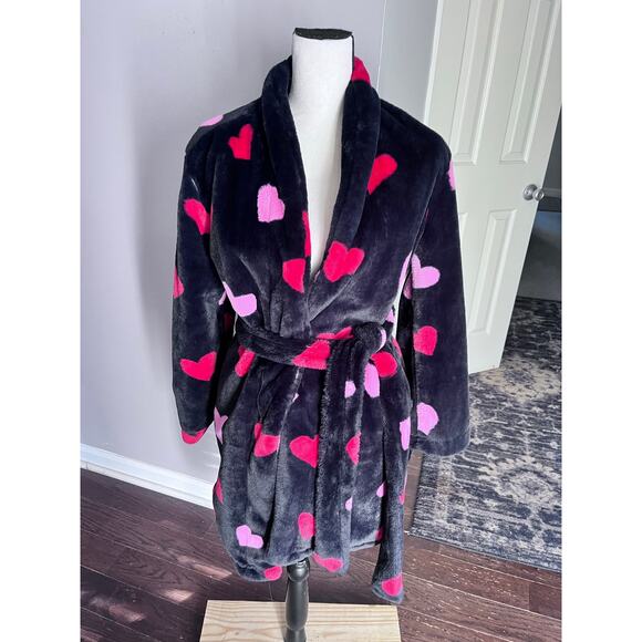 Kate Spade plush robe with hearts size xs/s - Picture 1 of 5